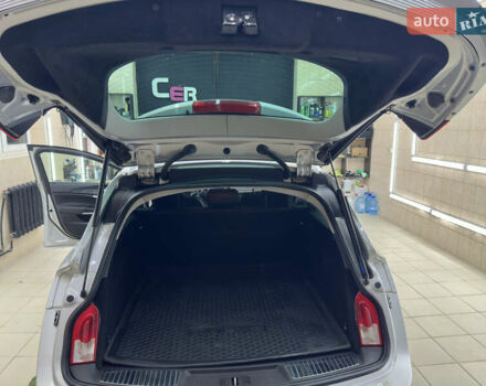 Серый Опель Инсигния, объемом двигателя 2 л и пробегом 202 тыс. км за 12500 $, фото 15 на Automoto.ua