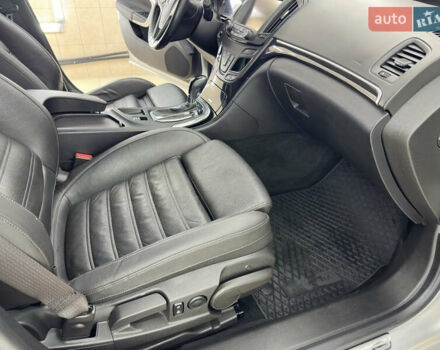 Серый Опель Инсигния, объемом двигателя 2 л и пробегом 202 тыс. км за 12500 $, фото 21 на Automoto.ua