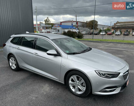 Серый Опель Инсигния, объемом двигателя 2 л и пробегом 190 тыс. км за 17500 $, фото 2 на Automoto.ua