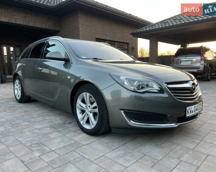 Серый Опель Инсигния, объемом двигателя 2 л и пробегом 192 тыс. км за 11999 $, фото 3 на Automoto.ua