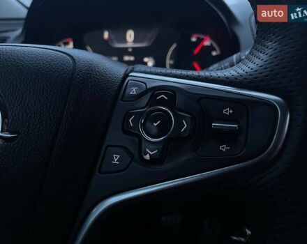 Сірий Опель Інсігнія, об'ємом двигуна 1.6 л та пробігом 187 тис. км за 11990 $, фото 20 на Automoto.ua