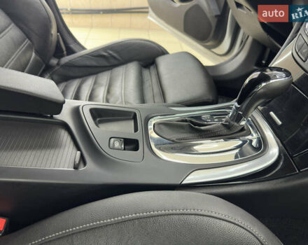 Серый Опель Инсигния, объемом двигателя 2 л и пробегом 202 тыс. км за 12500 $, фото 18 на Automoto.ua