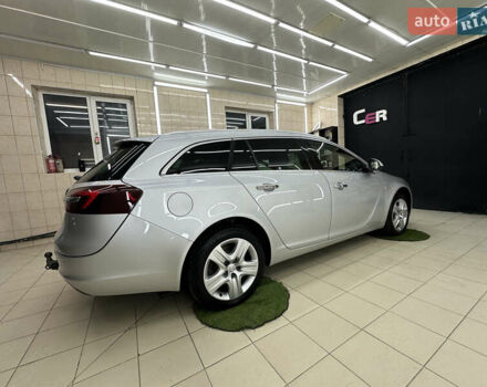 Серый Опель Инсигния, объемом двигателя 2 л и пробегом 202 тыс. км за 12500 $, фото 17 на Automoto.ua