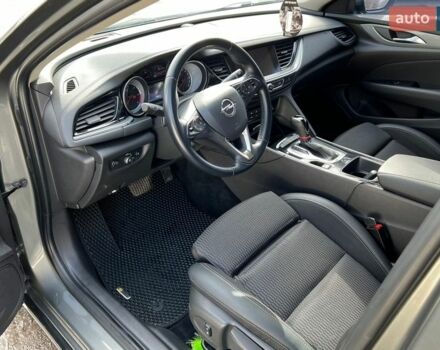 Сірий Опель Інсігнія, об'ємом двигуна 1.6 л та пробігом 255 тис. км за 13700 $, фото 17 на Automoto.ua