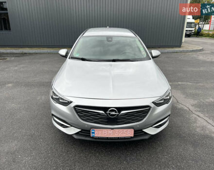 Серый Опель Инсигния, объемом двигателя 2 л и пробегом 190 тыс. км за 17500 $, фото 1 на Automoto.ua