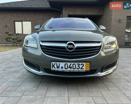 Серый Опель Инсигния, объемом двигателя 2 л и пробегом 192 тыс. км за 11999 $, фото 1 на Automoto.ua