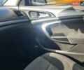 Серый Опель Инсигния, объемом двигателя 1.6 л и пробегом 284 тыс. км за 11000 $, фото 2 на Automoto.ua