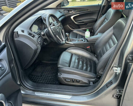 Серый Опель Инсигния, объемом двигателя 2 л и пробегом 192 тыс. км за 11999 $, фото 13 на Automoto.ua