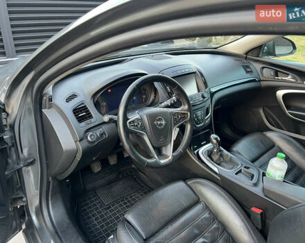 Серый Опель Инсигния, объемом двигателя 2 л и пробегом 192 тыс. км за 11999 $, фото 14 на Automoto.ua