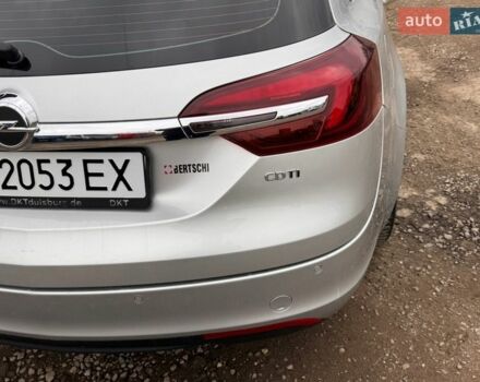 Серый Опель Инсигния, объемом двигателя 1.96 л и пробегом 298 тыс. км за 9500 $, фото 7 на Automoto.ua