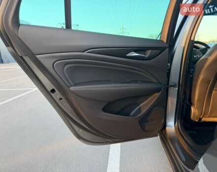 Серый Опель Инсигния, объемом двигателя 2 л и пробегом 245 тыс. км за 15099 $, фото 34 на Automoto.ua