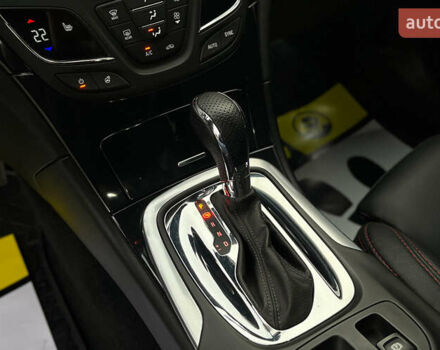 Серый Опель Инсигния, объемом двигателя 1.6 л и пробегом 82 тыс. км за 13600 $, фото 16 на Automoto.ua