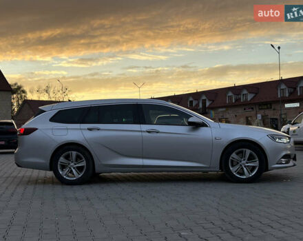 Серый Опель Инсигния, объемом двигателя 1.96 л и пробегом 210 тыс. км за 15250 $, фото 2 на Automoto.ua