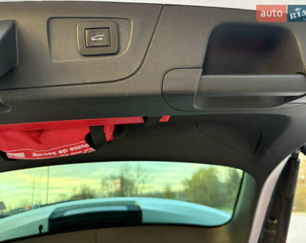 Серый Опель Инсигния, объемом двигателя 1.96 л и пробегом 210 тыс. км за 15250 $, фото 60 на Automoto.ua