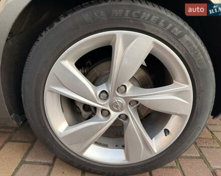 Серый Опель Инсигния, объемом двигателя 1.6 л и пробегом 169 тыс. км за 13900 $, фото 21 на Automoto.ua