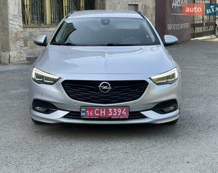 Серый Опель Инсигния, объемом двигателя 2 л и пробегом 197 тыс. км за 14450 $, фото 6 на Automoto.ua