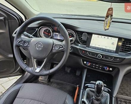 Сірий Опель Інсігнія, об'ємом двигуна 1.6 л та пробігом 169 тис. км за 12800 $, фото 16 на Automoto.ua