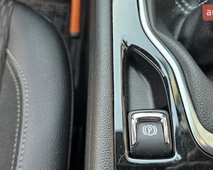 Сірий Опель Інсігнія, об'ємом двигуна 1.6 л та пробігом 169 тис. км за 12800 $, фото 19 на Automoto.ua