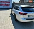 Сірий Опель Інсігнія, об'ємом двигуна 1.96 л та пробігом 235 тис. км за 14890 $, фото 8 на Automoto.ua