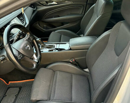 Серый Опель Инсигния, объемом двигателя 1.96 л и пробегом 210 тыс. км за 15250 $, фото 32 на Automoto.ua