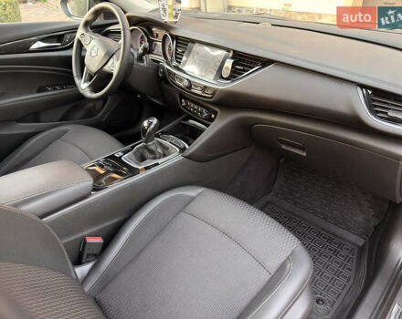 Серый Опель Инсигния, объемом двигателя 1.6 л и пробегом 169 тыс. км за 13900 $, фото 55 на Automoto.ua