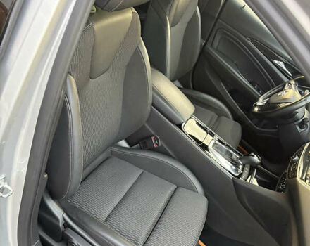 Серый Опель Инсигния, объемом двигателя 1.96 л и пробегом 210 тыс. км за 15250 $, фото 47 на Automoto.ua