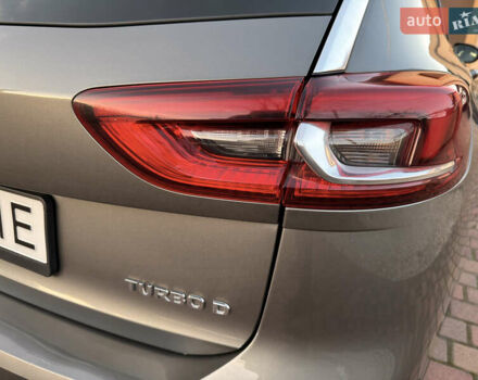 Серый Опель Инсигния, объемом двигателя 1.6 л и пробегом 169 тыс. км за 13900 $, фото 25 на Automoto.ua