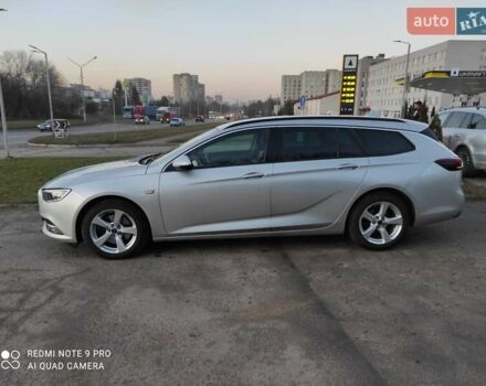 Сірий Опель Інсігнія, об'ємом двигуна 1.6 л та пробігом 230 тис. км за 15499 $, фото 2 на Automoto.ua