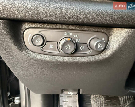 Серый Опель Инсигния, объемом двигателя 1.6 л и пробегом 169 тыс. км за 13900 $, фото 43 на Automoto.ua