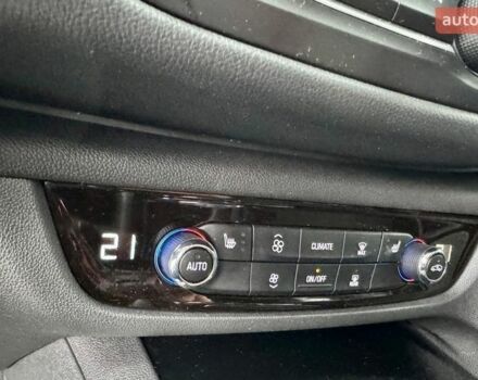 Серый Опель Инсигния, объемом двигателя 2 л и пробегом 207 тыс. км за 13800 $, фото 19 на Automoto.ua