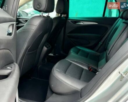 Серый Опель Инсигния, объемом двигателя 1.6 л и пробегом 250 тыс. км за 12700 $, фото 20 на Automoto.ua