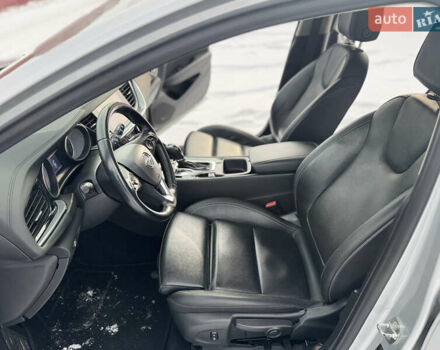 Сірий Опель Інсігнія, об'ємом двигуна 1.6 л та пробігом 235 тис. км за 12900 $, фото 14 на Automoto.ua