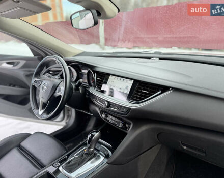 Серый Опель Инсигния, объемом двигателя 1.6 л и пробегом 237 тыс. км за 13200 $, фото 26 на Automoto.ua