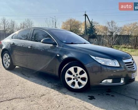 Серый Опель Инсигния, объемом двигателя 1.8 л и пробегом 208 тыс. км за 7400 $, фото 3 на Automoto.ua