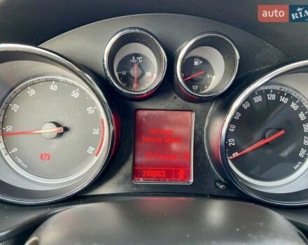 Серый Опель Инсигния, объемом двигателя 1.8 л и пробегом 208 тыс. км за 7400 $, фото 19 на Automoto.ua