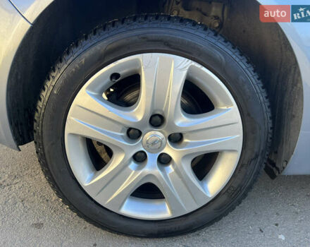 Серый Опель Инсигния, объемом двигателя 1.8 л и пробегом 188 тыс. км за 7200 $, фото 25 на Automoto.ua