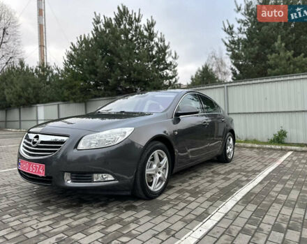 Серый Опель Инсигния, объемом двигателя 1.8 л и пробегом 234 тыс. км за 7500 $, фото 9 на Automoto.ua