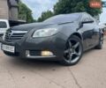 Серый Опель Инсигния, объемом двигателя 2 л и пробегом 184 тыс. км за 8200 $, фото 1 на Automoto.ua