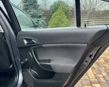 Серый Опель Инсигния, объемом двигателя 1.6 л и пробегом 122 тыс. км за 7999 $, фото 26 на Automoto.ua