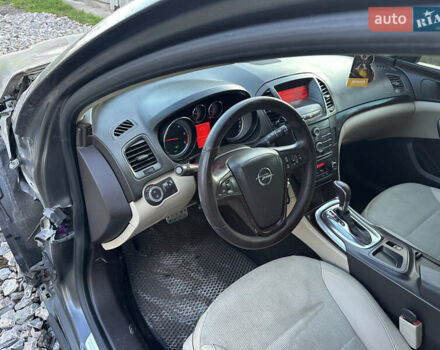 Серый Опель Инсигния, объемом двигателя 1.96 л и пробегом 277 тыс. км за 3300 $, фото 14 на Automoto.ua