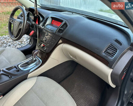 Серый Опель Инсигния, объемом двигателя 1.96 л и пробегом 277 тыс. км за 3300 $, фото 18 на Automoto.ua