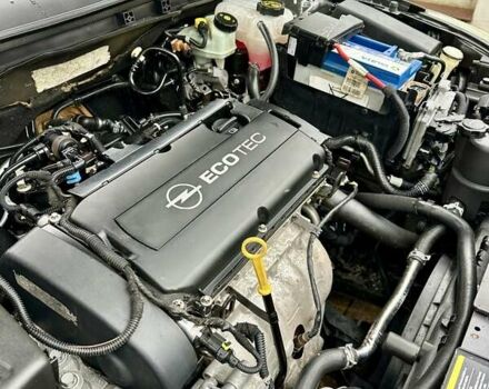 Серый Опель Инсигния, объемом двигателя 1.6 л и пробегом 122 тыс. км за 7999 $, фото 34 на Automoto.ua