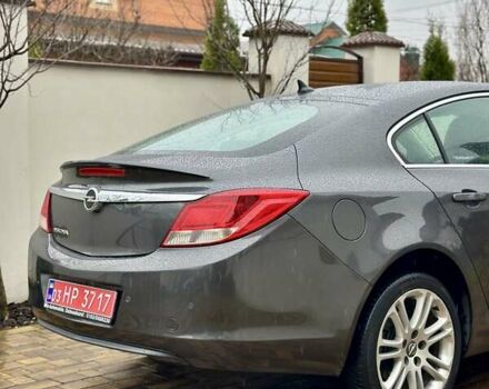 Серый Опель Инсигния, объемом двигателя 1.6 л и пробегом 122 тыс. км за 7999 $, фото 22 на Automoto.ua