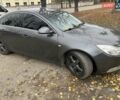 Серый Опель Инсигния, объемом двигателя 2 л и пробегом 246 тыс. км за 7500 $, фото 2 на Automoto.ua