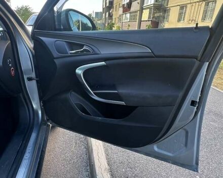 Сірий Опель Інсігнія, об'ємом двигуна 2 л та пробігом 390 тис. км за 7200 $, фото 19 на Automoto.ua