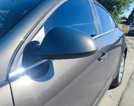 Серый Опель Инсигния, объемом двигателя 2 л и пробегом 256 тыс. км за 13000 $, фото 6 на Automoto.ua