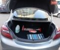 Серый Опель Инсигния, объемом двигателя 2 л и пробегом 234 тыс. км за 10000 $, фото 5 на Automoto.ua