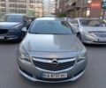 Серый Опель Инсигния, объемом двигателя 2 л и пробегом 234 тыс. км за 10000 $, фото 1 на Automoto.ua