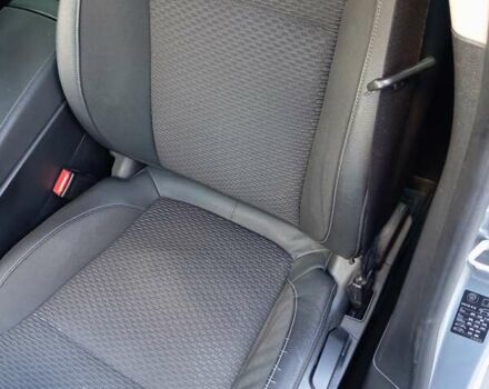 Серый Опель Инсигния, объемом двигателя 2 л и пробегом 234 тыс. км за 10000 $, фото 10 на Automoto.ua