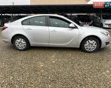 Серый Опель Инсигния, объемом двигателя 1.8 л и пробегом 194 тыс. км за 9999 $, фото 6 на Automoto.ua